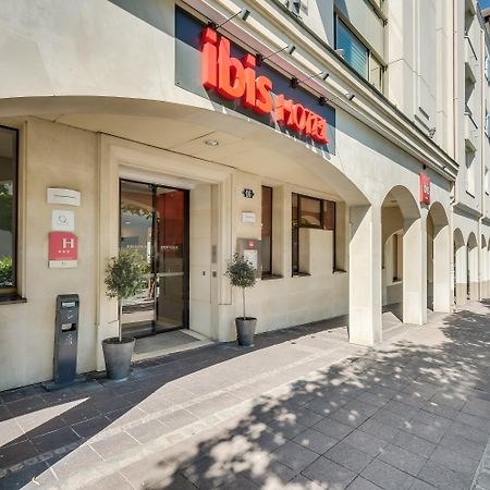 Ibis Paris Rueil Malmaison Exterior photo