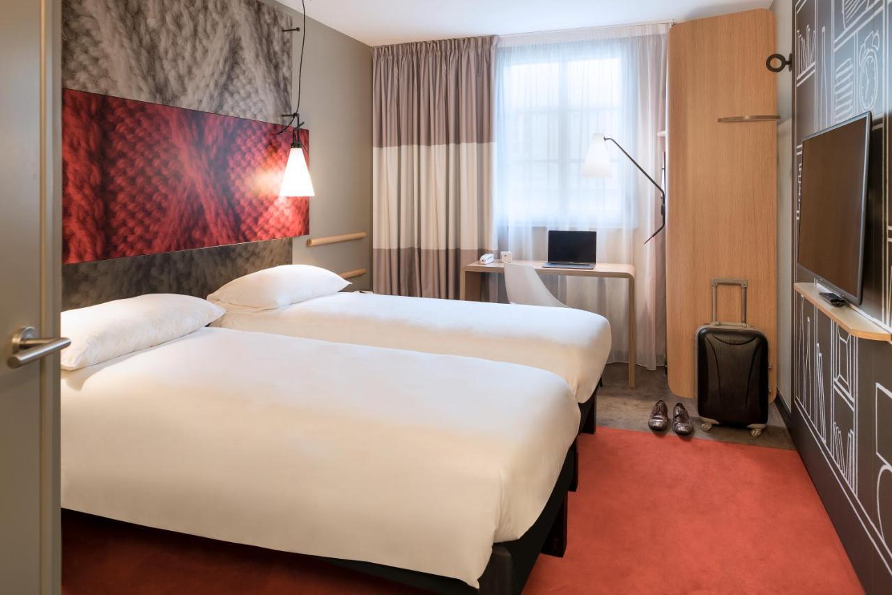 Ibis Paris Rueil Malmaison Exterior photo