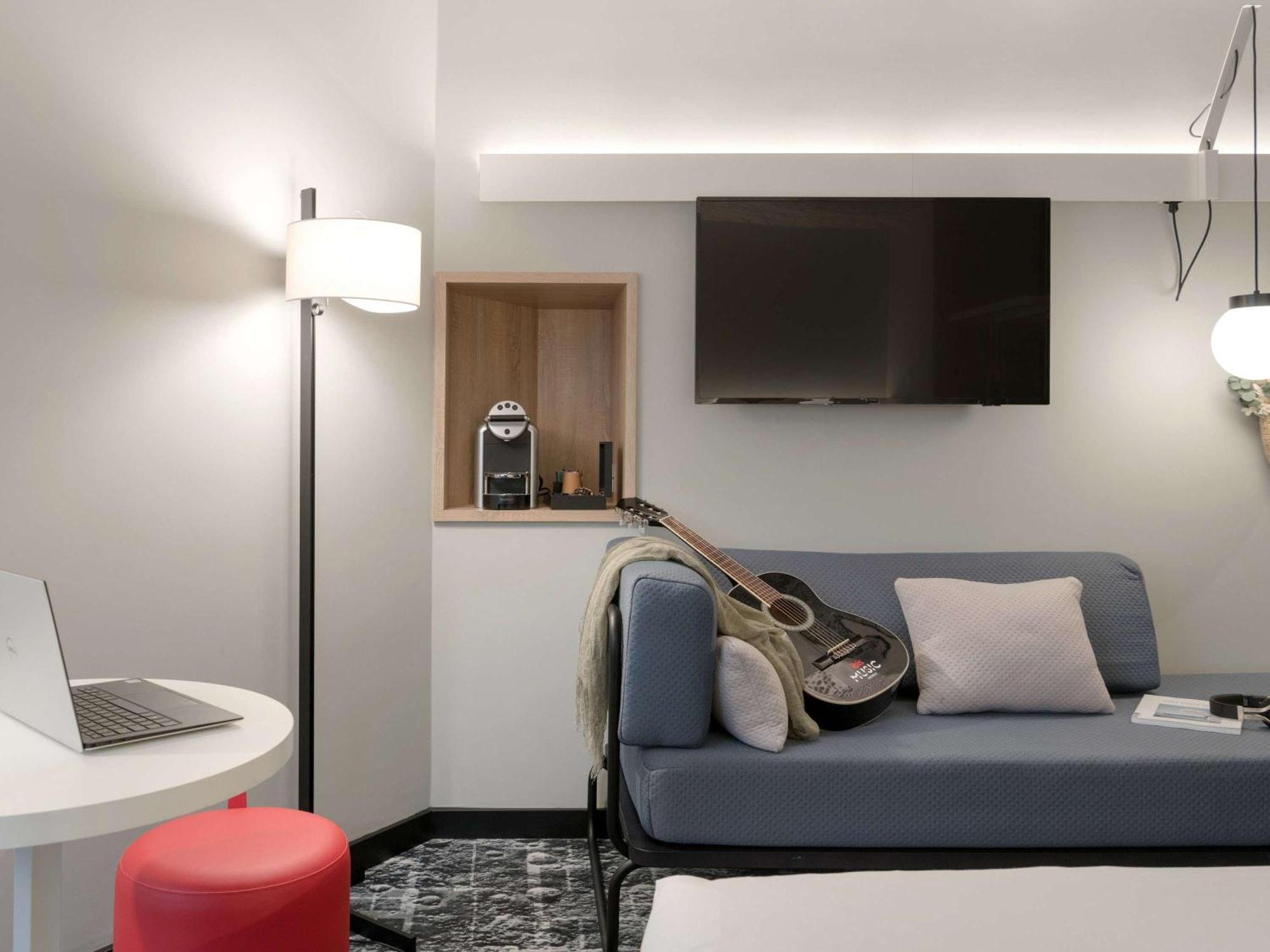Ibis Paris Rueil Malmaison Exterior photo